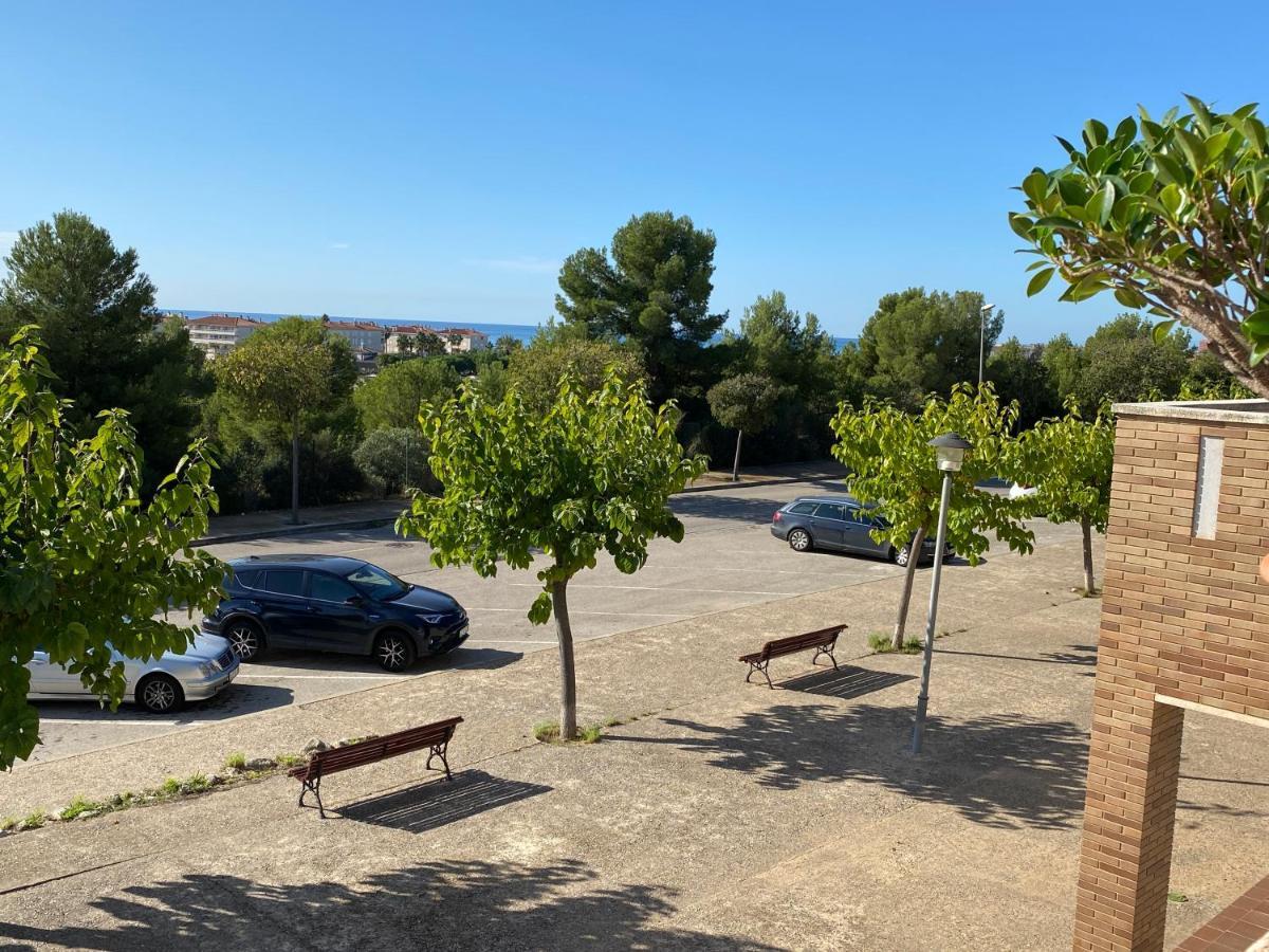 House On The Beach Calafell Exterior photo